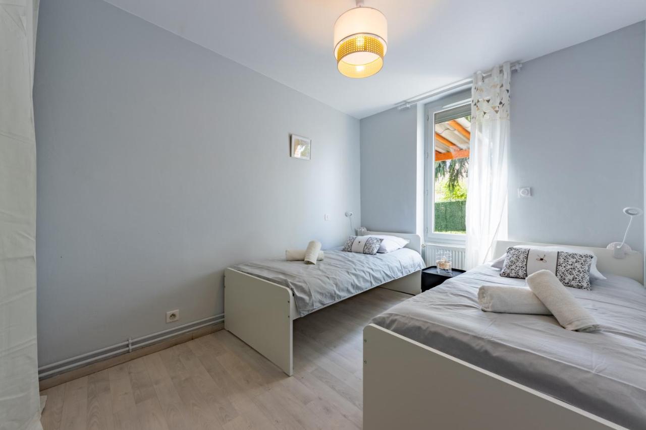 Апартаменты Le Beau T3 De St Jory Climatisation Saint-Jory Экстерьер фото